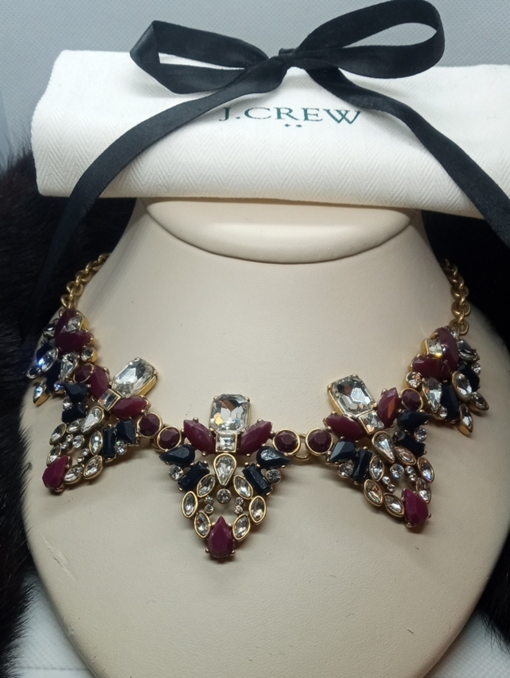 J.CREW FLORETTE STATEMENT NECKLACE